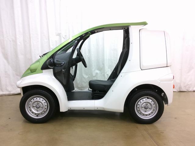 トヨタ コムス B・COMデリバリー サイドバイザー ハイビームスイッチ フロントディスクブレーキ 10メートル充電ケーブル 電気自動車 1人乗り 100V充電 ミニカー(9枚目)