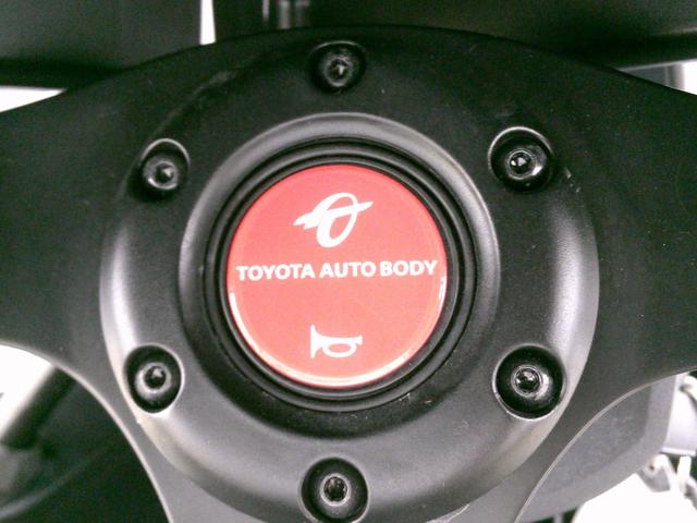 トヨタ コムス B・COMデリバリー サイドバイザー ハイビームスイッチ フロントディスクブレーキ 10メートル充電ケーブル 電気自動車 1人乗り 100V充電 ミニカー(13枚目)