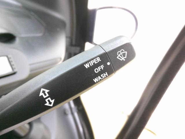 トヨタ 　コムス　Ｂ・ＣＯＭデリバリー　サイドバイザー　ハイビームスイッチ　フロントディスクブレーキ　１０メートル充電ケーブル　１００Ｖ充電　１人乗り　電気自動車　ミニカー（15枚目）