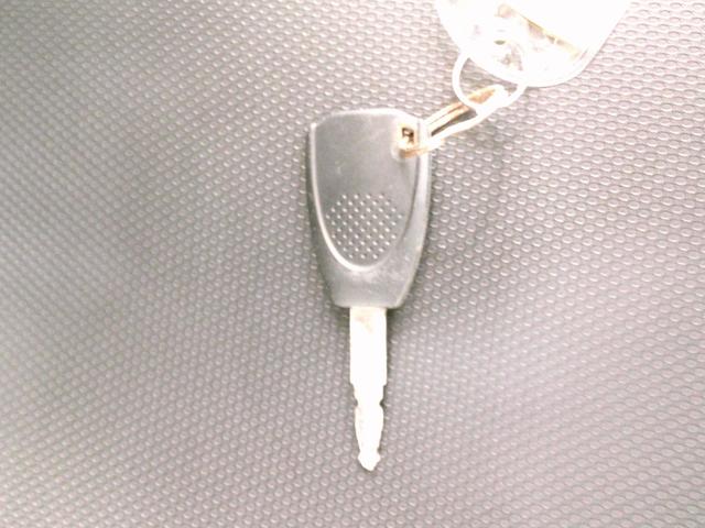 トヨタ 　コムス　Ｂ・ＣＯＭデリバリー　サイドバイザー　ハイビームスイッチ　フロントディスクブレーキ　１０メートル充電ケーブル　１００Ｖ充電　１人乗り　電気自動車　ミニカー（26枚目）