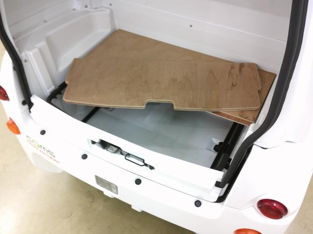 トヨタ 　コムス　Ｂ・ＣＯＭデリバリー　サイドバイザー　ハイビームスイッチ　フロントディスクブレーキ　１０メートル充電ケーブル　１００Ｖ充電　１人乗り　電気自動車　ミニカー（28枚目）