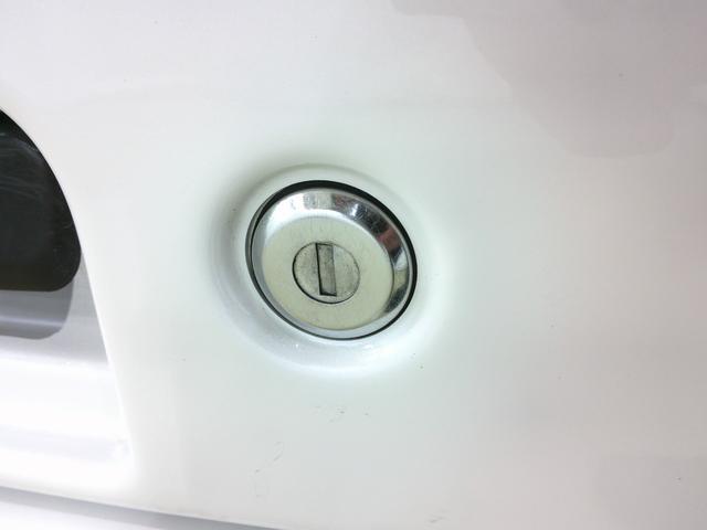 トヨタ 　コムス　Ｂ・ＣＯＭデリバリー　サイドバイザー　ハイビームスイッチ　フロントディスクブレーキ　１０メートル充電ケーブル　１００Ｖ充電　１人乗り　電気自動車　ミニカー（29枚目）
