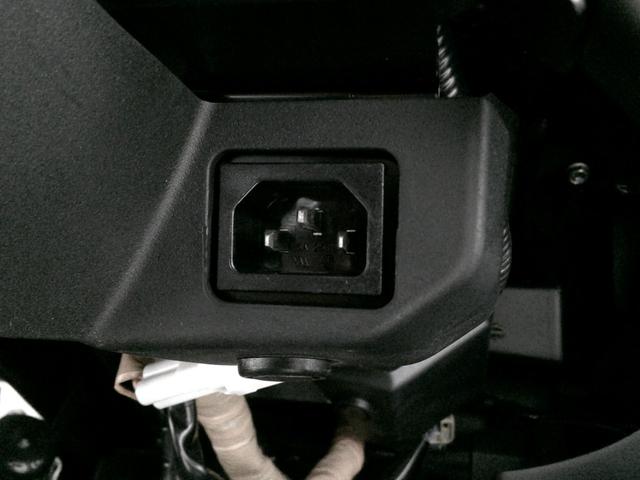 トヨタ 　コムス　Ｂ・ＣＯＭデリバリー　サイドバイザー　ハイビームスイッチ　フロントディスクブレーキ　１０メートル充電ケーブル　電気自動車　１人乗り　１００Ｖ充電　ミニカー（16枚目）