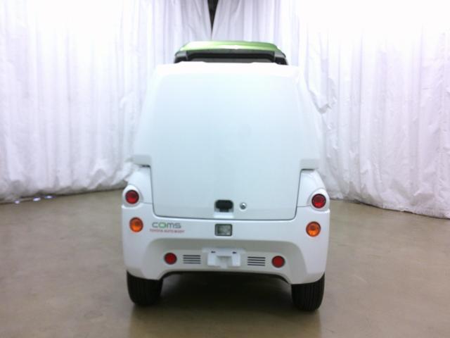 �R���X�͂P�O�O���d�C�����ԁI���ƒ�̂P�O�O�u�d���ŏ[�d�I���[�d�Ŗ�S�O�`�T�O�j�����s�ł��܂��B�K�\�������炸�Ȃ̂Ŋ��ɂ��G�R�I�ƌv�ɂ��G�R�ȎԂł��B