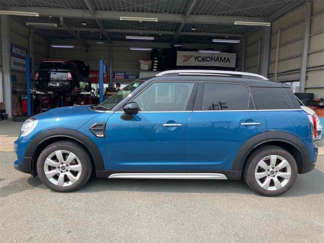 ＭＩＮＩ クーパーＤ　クロスオーバー　ドライブレコーダー　バックカメラ　クリアランスソナー　オートクルーズコントロール　衝突被害軽減システム　ナビ　オートライト　アルミホイール　スマートキー　アイドリングストップ　ＡＴ　盗難防止システム（17枚目）