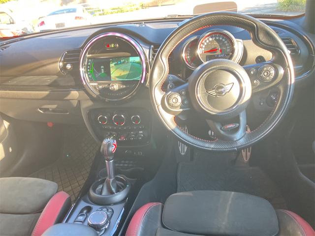 MINI ジョンクーパーワークス クラブマン 4WD ドライブレコーダー ETC バックカメラ ナビ クリアランスソナー アダプティブクルーズコントロール 衝突被害軽減システム アルミホイール オートライト LEDヘッドランプ(2枚目)