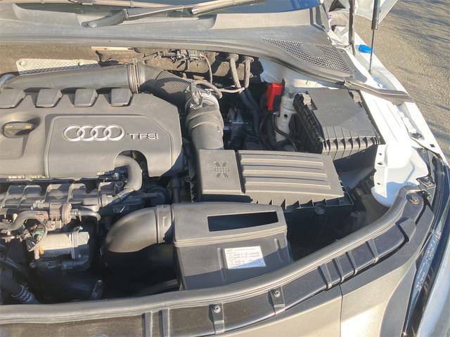 TTクーペ 1.8TFSI Sラインコンペティション 110台限定車 キセノン キーレス アルカンタラハーフレザーシート ナビ TV CVT オートライト 電動格納ミラー アルミホイール ESC CD DVD再生 USB Bluetooth(21枚目)