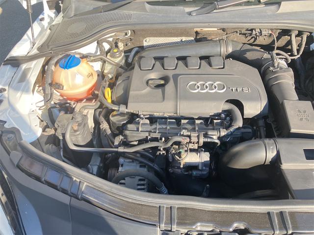 TTクーペ 1.8TFSI Sラインコンペティション 110台限定車 キセノン キーレス アルカンタラハーフレザーシート ナビ TV CVT オートライト 電動格納ミラー アルミホイール ESC CD DVD再生 USB Bluetooth(23枚目)