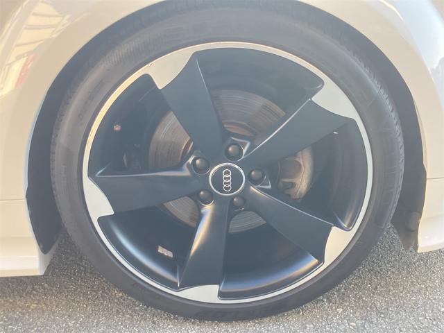 TTクーペ 1.8TFSI Sラインコンペティション 110台限定車 キセノン キーレス アルカンタラハーフレザーシート ナビ TV CVT オートライト 電動格納ミラー アルミホイール ESC CD DVD再生 USB Bluetooth(28枚目)