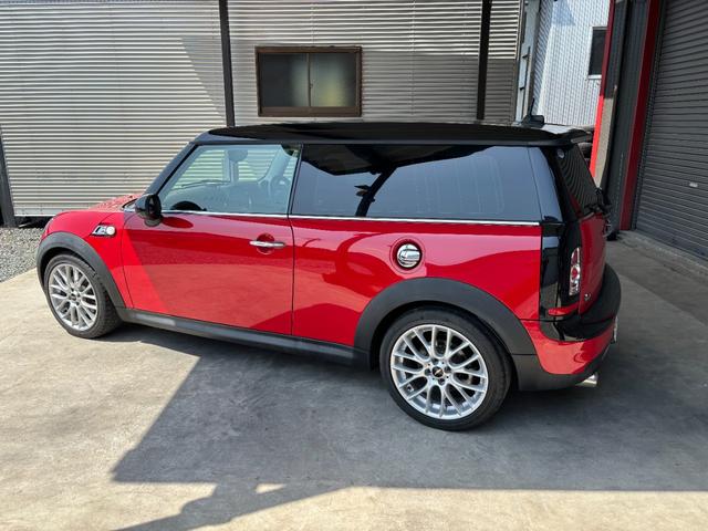 ＭＩＮＩ クーパーＳ　クラブマン　ＪＣＷ１７インチ　ナビ　フルセグ地デジ　バックカメラ　ＥＴＣ（30枚目）