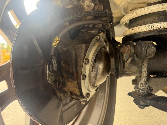 ジムニー FISフリースタイルワールドカップリミテッド 3インチUP 全塗装・社外マフラー・社外アルミ・カスタム車(16枚目)