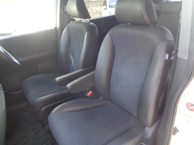 フリードスパイクハイブリッド ジャストセレクション　ＴＯＹＯ製新品タイヤ付　社外ナビゲーション　フルセグテレビ　バックカメラ　両側パワースライドドア　キセノンヘッドライト　ビルトインＥＴＣ　スマートキー　ハーフレザーシート（25枚目）