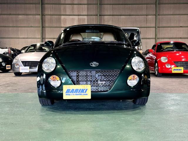 コペン タンレザーエディション　４ＡＴ　ＥＴＣ　社外１５インチアルミ　社外ＬＥＤヘッドライト＆ＬＥＤフォグライト　社外前後ストラットタワーバー　純正タンカラー内装　シートヒーター　純正ウッド内装　専門店整備済み　室内展示車両（6枚目）