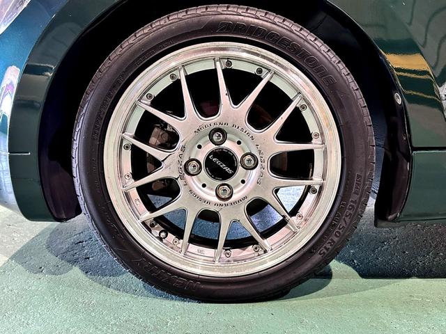 コペン タンレザーエディション　４ＡＴ　ＥＴＣ　社外１５インチアルミ　社外ＬＥＤヘッドライト＆ＬＥＤフォグライト　社外前後ストラットタワーバー　純正タンカラー内装　シートヒーター　純正ウッド内装　専門店整備済み　室内展示車両（17枚目）