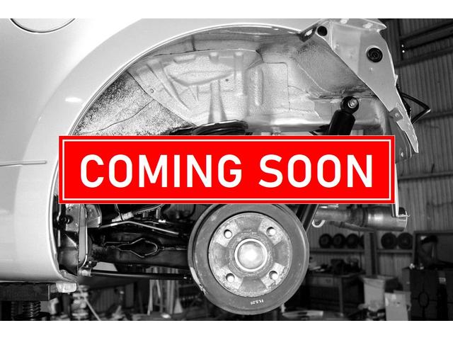 コペン タンレザーエディション　４ＡＴ　ＥＴＣ　社外１５インチアルミ　社外ＬＥＤヘッドライト＆ＬＥＤフォグライト　社外前後ストラットタワーバー　純正タンカラー内装　シートヒーター　純正ウッド内装　専門店整備済み　室内展示車両（32枚目）