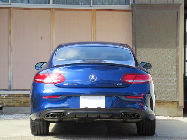 Ｃ４３　４マチッククーペ　ＬＥＤヘッドランプ／オートハイビーム／ＡＭＧ１９インチＡＷ／キーレスゴー／前席メモリー付きパワーシート／前席シートヒーター／エアバランスｐｋｇ／ブルメスター／パドルシフト／レーダーセーフティｐｋｇ(2枚目)