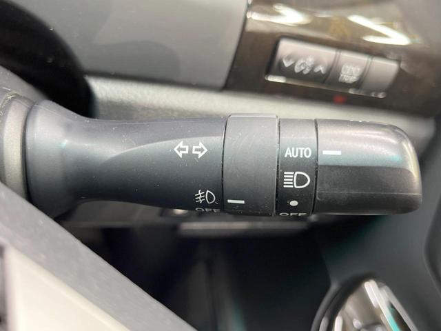 2.4Z ゴールデンアイズII 両側電動スライドドア 禁煙車 純正ナビ 衝突軽減装置 バックカメラ フルセグ ETC ハーフレザーシート HIDヘッド クルーズコントロール クリアランスソナー リアオートエアコン スマートキー(37枚目)