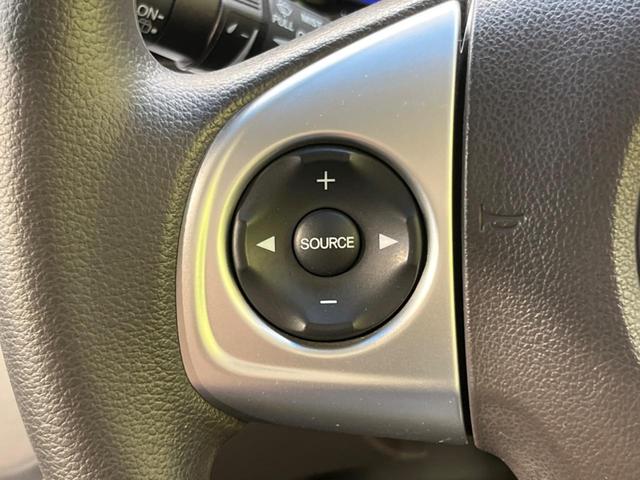 G SSパッケージ 禁煙車 衝突軽減装置 SDナビ Bluetooth フルセグ ETC スマートキー オートエアコン プライバシーガラス 盗難防止装置 アイドリングストップ バニティミラー ブラウンインテリア(8枚目)