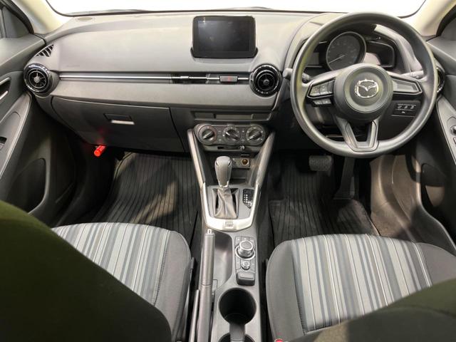 15S 衝突軽減ブレーキ 禁煙車 マツダコネクト バックカメラ Bluetooth再生 ETC LEDヘッドライト スマートキー&プッシュスタート レーンアシスト 踏み間違い防止 オートハイビーム(2枚目)