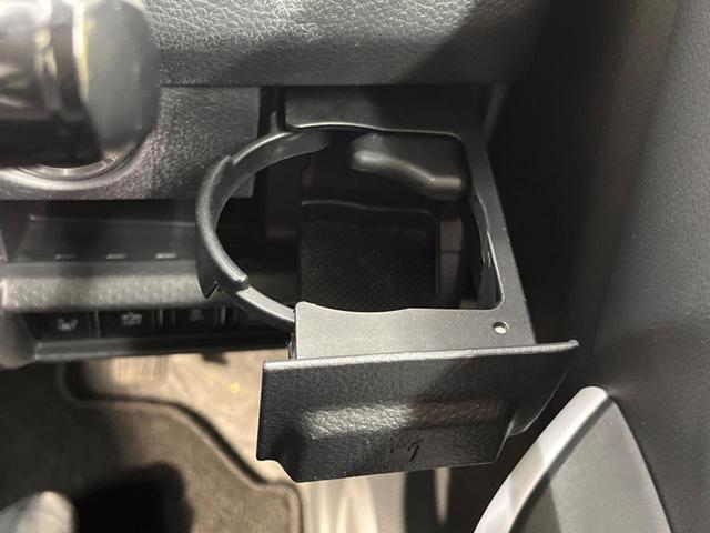 G 禁煙車 SDナビ 衝突軽減装置 踏み間違い防止 スマートキー ETC シートヒーター アイドリングストップ シートアンダーボックス バニティミラー 横滑り防止装置 プライバシーガラス 盗難防止装置(28枚目)