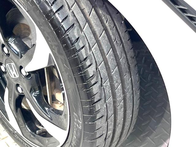 α 禁煙車 6速MT センターディスプレイ Bluetooth クルコン ETC スマートキー LEDヘッドライト オートライト オートエアコン 純正16インチアルミ(47枚目)