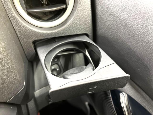 ハイウェイスター Xターボ 禁煙車 衝突軽減ブレーキ アラウンドビューモニター 電動スライド LEDヘッドライト 車線逸脱警報 オートハイビーム スマートキー オートエアコン リアシーリングファン 後席サンシェード ベンチシート(33枚目)