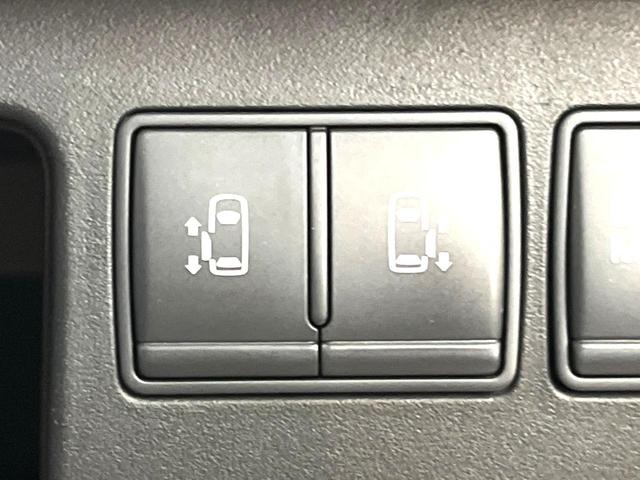 ハイウェイスター Vセレクション 禁煙車 フリップダウンモニター 両側パワスラ 純正SDナビ バックカメラ クルコン スマートキー HIDヘッドライト フロントフォグ 純正16インチアルミ 後席オートエアコン 後席サンシェード(6枚目)