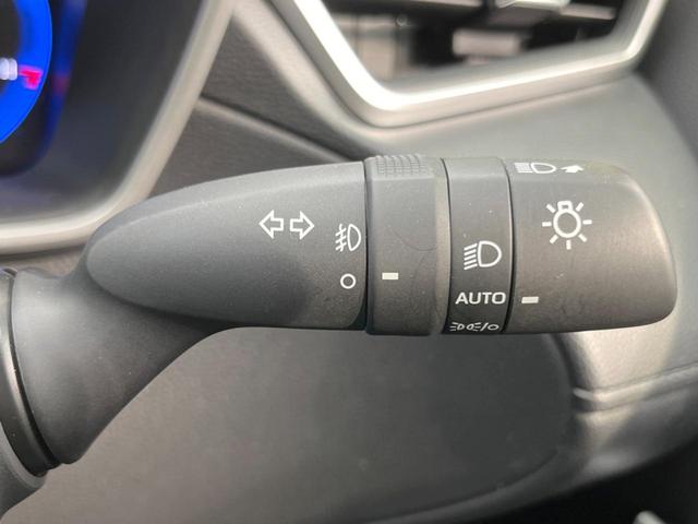 カローラクロス ハイブリッド　Ｚ　禁煙車　全周囲カメラ　トヨタセーフティセンス　Ｂｌｕｅｔｏｏｔｈ再生　パワーバックドア　ＬＥＤヘッド　前席シートヒーター　ＥＴＣ　レーダークルーズコントロール　レーンアシスト（52枚目）