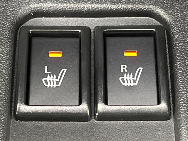 ジムニー ＸＣ　４ＷＤ　ナビ　デュアルセンサーブレーキサポート　禁煙車　シートヒーター　スマートキー　ＬＥＤヘッド　クルコン　オートマチックハイビーム　車線逸脱警報　誤発進抑制機能　先行車発進お知らせ機能（5枚目）