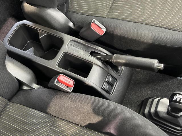 ジムニー ＸＣ　４ＷＤ　ナビ　デュアルセンサーブレーキサポート　禁煙車　シートヒーター　スマートキー　ＬＥＤヘッド　クルコン　オートマチックハイビーム　車線逸脱警報　誤発進抑制機能　先行車発進お知らせ機能（43枚目）