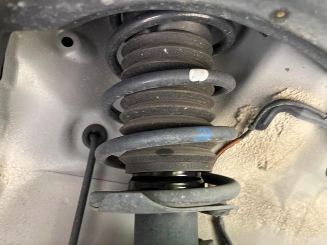 ムーヴキャンバス ストライプスＧ　ディスプレイオーデイィオ　両側電動ドア　バックカメラ　衝突被害軽減システム　禁煙車　コーナーセンサー　スマートキー　ＬＥＤヘッド　オートハイビーム　車線逸脱警報　Ｂｌｕｅｔｏｏｔｈ　フルセグ（20枚目）