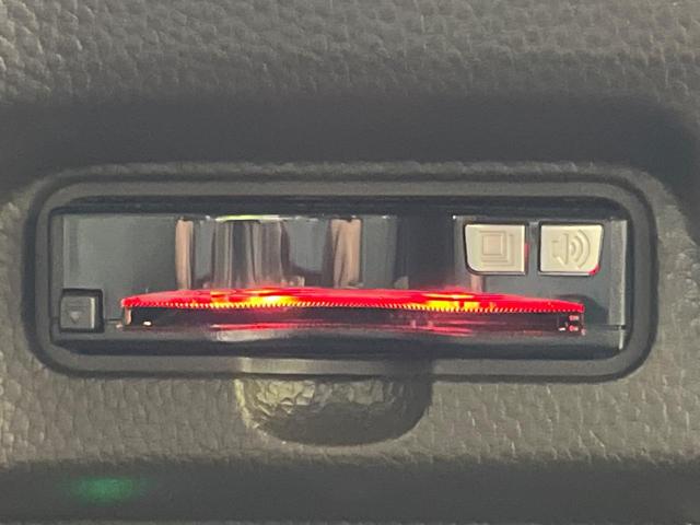 Ｎ－ＢＯＸ Ｌ　電動スライド　純正ナビ　バックカメラ　ホンダセンシング　レーダークルーズ　禁煙車　シートヒーター　コーナーセンサー　スマートキー　ＬＥＤヘッド　ＥＴＣ　オートマチックハイビーム　車線逸脱警報（6枚目）