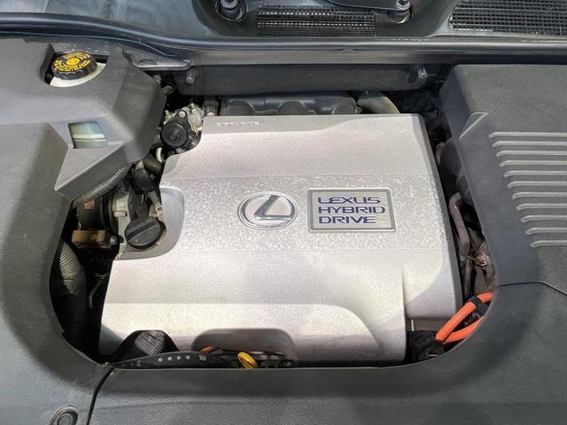 RX RX450h Fスポーツ 4WD サンルーフ 純正ナビ バックカメラ 100V電源 禁煙車 パワーバックドア ハーフレザーシート シートヒーター パワーシート コーナーセンサー スマートキー LEDヘッド ETC クルコン(18枚目)
