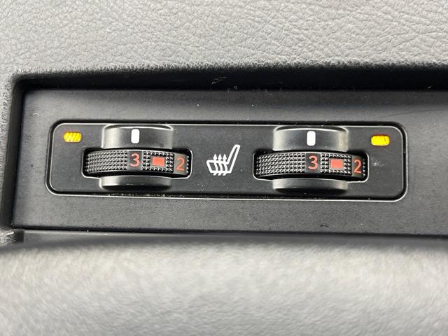 RX RX450h Fスポーツ 4WD サンルーフ 純正ナビ バックカメラ 100V電源 禁煙車 パワーバックドア ハーフレザーシート シートヒーター パワーシート コーナーセンサー スマートキー LEDヘッド ETC クルコン(39枚目)