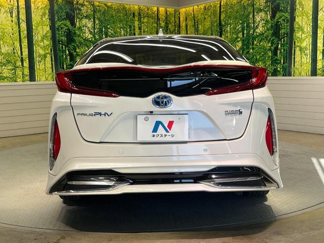 プリウスＰＨＶ Ａプレミアム　禁煙車　モデリスタ　１１．６型ナビ　衝突軽減　レーダークルーズ　ＢＳＭ　ＨＵＤ　パーキングアシスト　合皮レザー　パワーシート　シートヒーター　クリアランスソナー　モデリスタ１８インチＡＷ　ＡＣ１００Ｖ（15枚目）