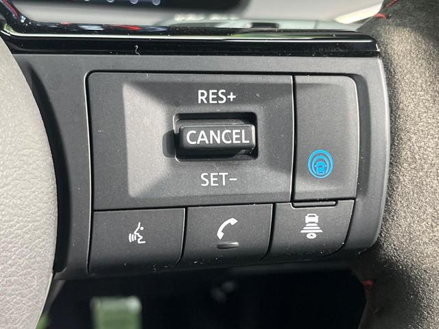 オーラ ニスモ 純正9インチナビ 全周囲カメラ エマージェンシーブレーキ プロパイロット 禁煙車 ハーフレザーシート コーナーセンサー スマートキー LEDヘッド ETC オートマチックハイビーム 車線逸脱警報(4枚目)