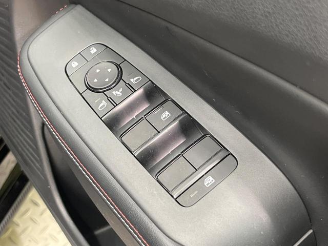 オーラ ニスモ 純正9インチナビ 全周囲カメラ エマージェンシーブレーキ プロパイロット 禁煙車 ハーフレザーシート コーナーセンサー スマートキー LEDヘッド ETC オートマチックハイビーム 車線逸脱警報(50枚目)