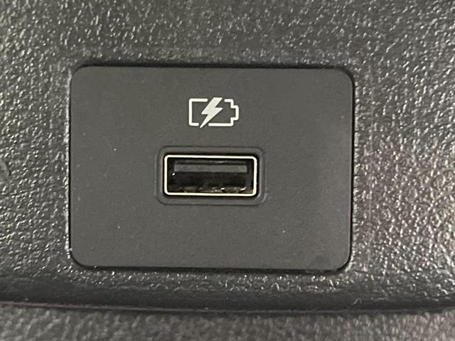 オーラ ニスモ 純正9インチナビ 全周囲カメラ エマージェンシーブレーキ プロパイロット 禁煙車 ハーフレザーシート コーナーセンサー スマートキー LEDヘッド ETC オートマチックハイビーム 車線逸脱警報(54枚目)