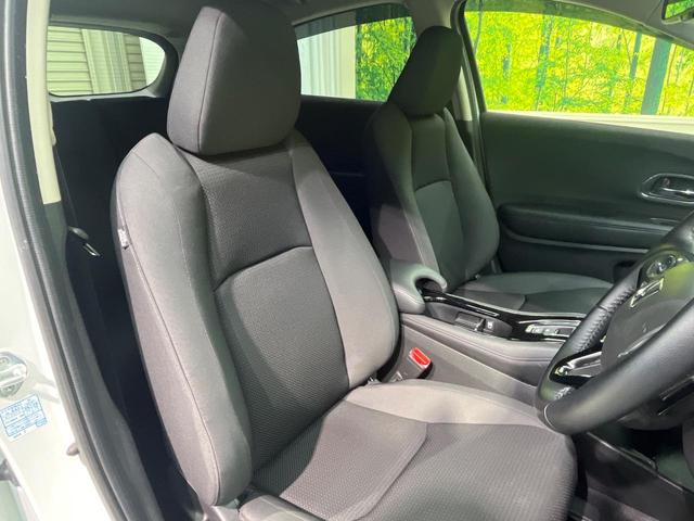 ヴェゼル ハイブリッドX・ホンダセンシング 純正ナビ バックカメラ ホンダセンシング レーダークルーズ 禁煙車 スマートキー LEDヘッド ETC 車線逸脱警報 誤発進抑制機能 オートライト デュアルオートエアコン Bluetooth(8枚目)