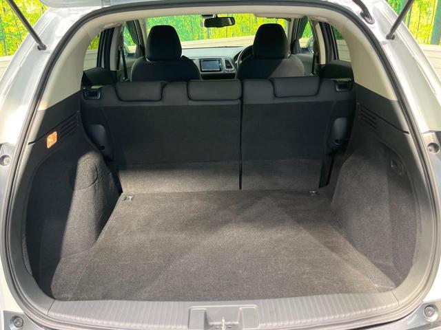 ヴェゼル ハイブリッドX・ホンダセンシング 純正ナビ バックカメラ ホンダセンシング レーダークルーズ 禁煙車 スマートキー LEDヘッド ETC 車線逸脱警報 誤発進抑制機能 オートライト デュアルオートエアコン Bluetooth(10枚目)