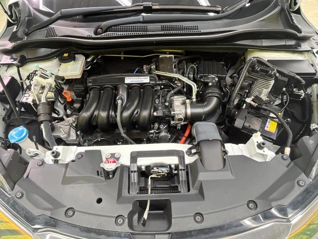ヴェゼル ハイブリッドX・ホンダセンシング 純正ナビ バックカメラ ホンダセンシング レーダークルーズ 禁煙車 スマートキー LEDヘッド ETC 車線逸脱警報 誤発進抑制機能 オートライト デュアルオートエアコン Bluetooth(18枚目)