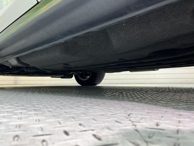 ヴェゼル ハイブリッドX・ホンダセンシング 純正ナビ バックカメラ ホンダセンシング レーダークルーズ 禁煙車 スマートキー LEDヘッド ETC 車線逸脱警報 誤発進抑制機能 オートライト デュアルオートエアコン Bluetooth(23枚目)