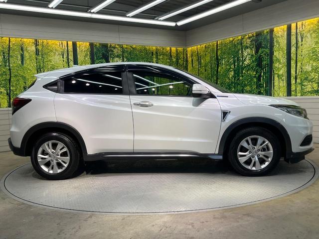 ヴェゼル ハイブリッドX・ホンダセンシング 純正ナビ バックカメラ ホンダセンシング レーダークルーズ 禁煙車 スマートキー LEDヘッド ETC 車線逸脱警報 誤発進抑制機能 オートライト デュアルオートエアコン Bluetooth(27枚目)