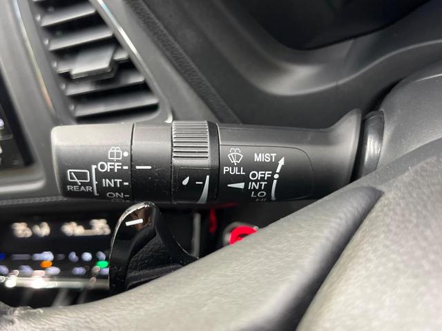 ヴェゼル ハイブリッドX・ホンダセンシング 純正ナビ バックカメラ ホンダセンシング レーダークルーズ 禁煙車 スマートキー LEDヘッド ETC 車線逸脱警報 誤発進抑制機能 オートライト デュアルオートエアコン Bluetooth(49枚目)