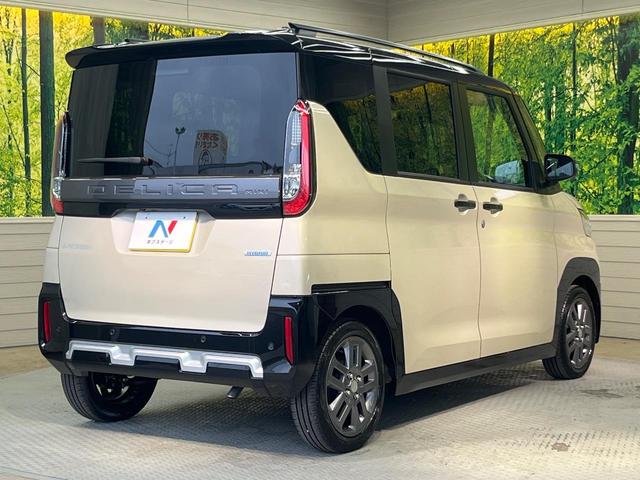 デリカミニ T プレミアム 届出済未使用車 両側電動ドア 全周囲カメラ e-Assist レーダークルーズ 禁煙車 ハーフレザーシート シートヒーター コーナーセンサー スマートキー LEDヘッド ETC 車線逸脱警報(17枚目)