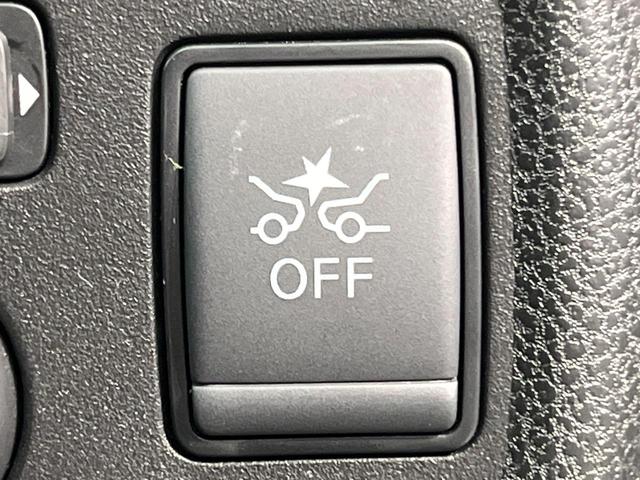 ノート ニスモ 純正ナビ バックカメラ エマージェンシーブレーキ 禁煙車 コーナーセンサー スマートキー LEDヘッド ETC オートマチックハイビーム 車線逸脱警報 誤発進抑制機能 オートライト オートエアコン(5枚目)