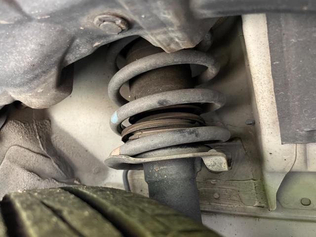 ノート ニスモ 純正ナビ バックカメラ エマージェンシーブレーキ 禁煙車 コーナーセンサー スマートキー LEDヘッド ETC オートマチックハイビーム 車線逸脱警報 誤発進抑制機能 オートライト オートエアコン(20枚目)