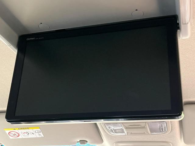 フリードハイブリッド ハイブリッド・EX 両側電動スライド 純正9型ナビ フリップダウン バックカメラ ホンダセンシング レーダークルーズ 禁煙車 ハーフレザーシート シートヒーター レーンキープ スマートキー LEDヘッド ETC(5枚目)