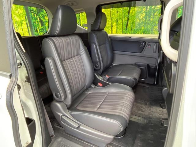 フリードハイブリッド ハイブリッド・EX 両側電動スライド 純正9型ナビ フリップダウン バックカメラ ホンダセンシング レーダークルーズ 禁煙車 ハーフレザーシート シートヒーター レーンキープ スマートキー LEDヘッド ETC(9枚目)