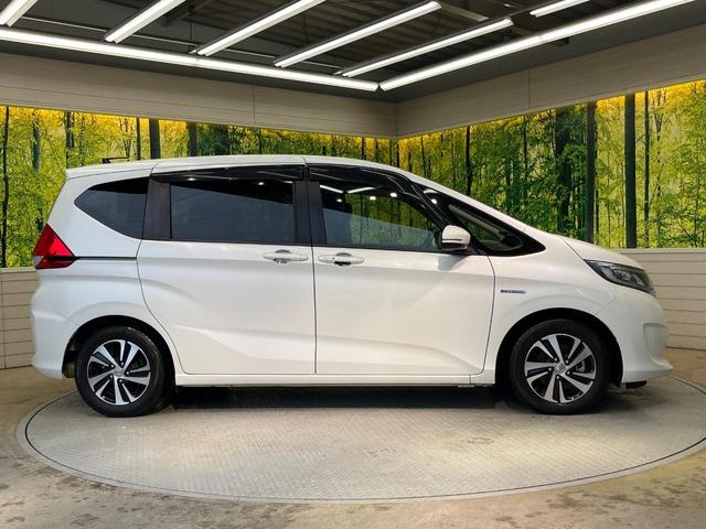 フリードハイブリッド ハイブリッド・EX 両側電動スライド 純正9型ナビ フリップダウン バックカメラ ホンダセンシング レーダークルーズ 禁煙車 ハーフレザーシート シートヒーター レーンキープ スマートキー LEDヘッド ETC(27枚目)